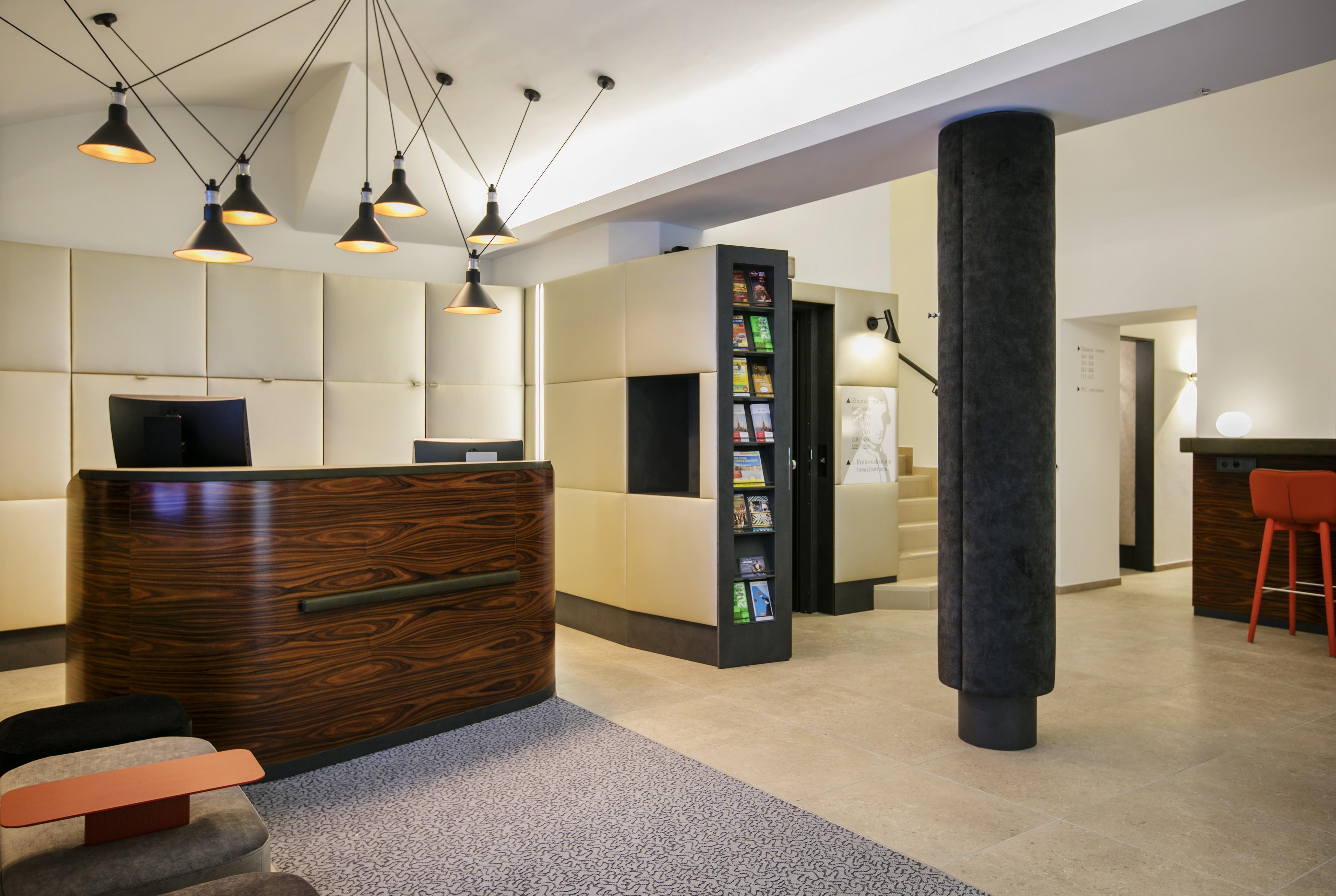 Boutique Tigra 4* Vienne